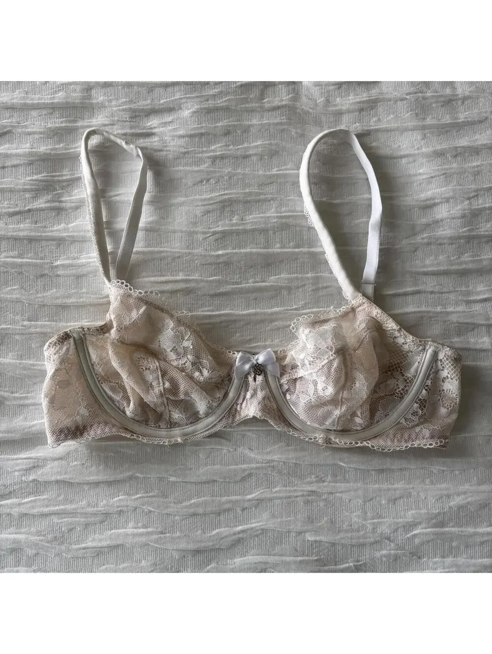 Victoria's Secret Women's Pink and Cream Bra